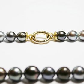 Perlencollier Tahiti, Goldclip.jpg